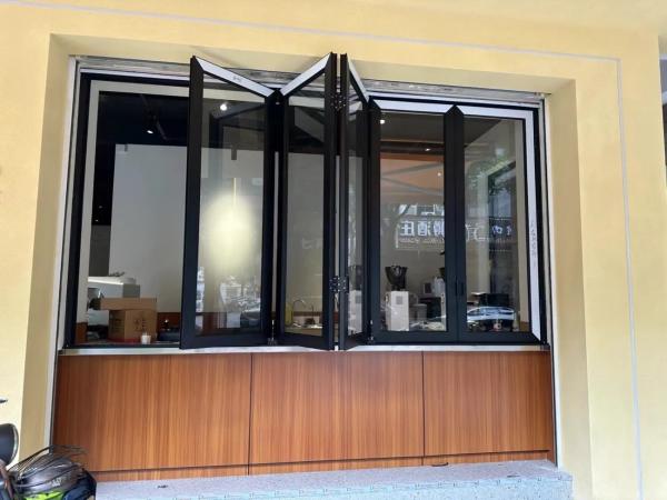 Museum Conservation Grade Folding Windows - 99% UV Blocking