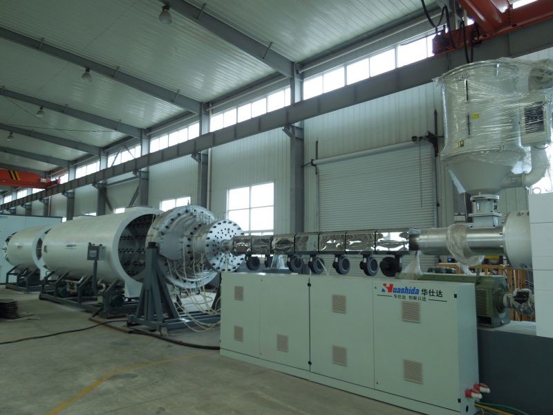 Линия экструзирования труб из HDPE с прокладкой 800 кг/ч для предварительно изолированных труб