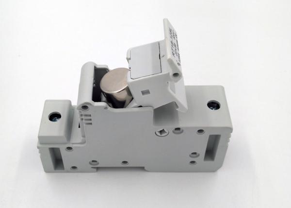 Porcelain Pitch Fuse And Mini Fuse Holder Single Pole For Photovoltaic Strings
