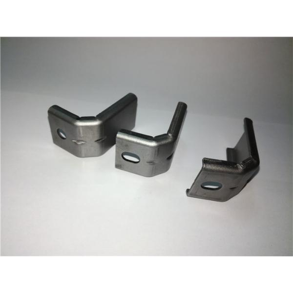 Установки гнуть плашки металла штемпелюя подгоняли аксессуары толщины 2мм