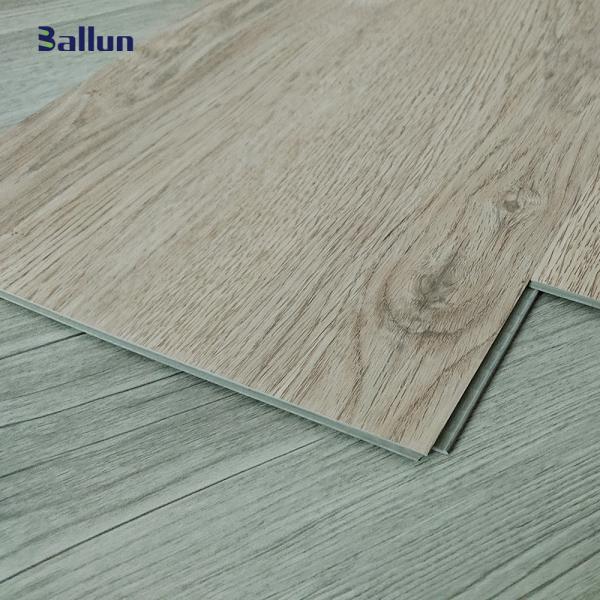 Piso de vinil SPC à prova d'água Clique em Planca Material de PVC estilo de design contemporâneo