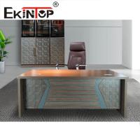 Mesa de escritório estilo L moderna 1000N capacidade de carga folheado de madeira tampo cor mogno