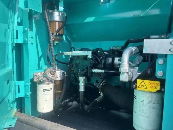Excavadora de orugas Kobelco SK200D en oferta, 20 toneladas, motor de excavadora de alta eficiencia y bajo consumo de combustible, Kobelco 200