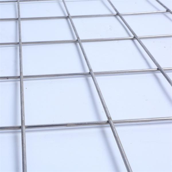 Hot Dipped Galvanized Welded Wire Mesh Panels with PVC Coating and High Tension Strength