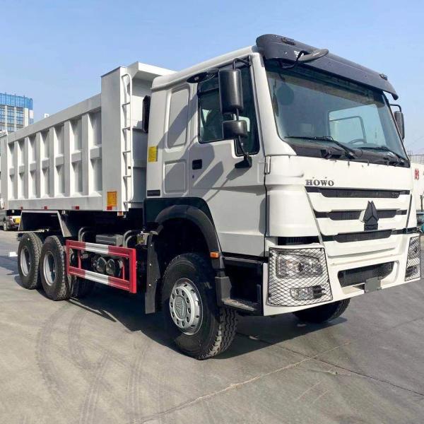 10 Roda Sinotruk Howo 6x4 caminhão de despejo 20CBM Capacidade Howo caminhão de descarga LHD Drive