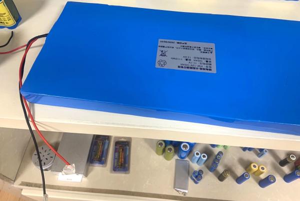 FBR 24A 32A Small Size Lithium Polymer Battery Cells Prismatic New Energy Battery