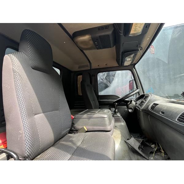 Japão ISUZU LHD caminhão de carga manual de segunda mão caminhão de carga 4x2 Drive