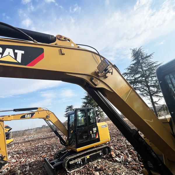 Used Caterpillar 305.5E2 Excavator 0.22m³ Bucket Capacity 34kw Rated Power 5.5 Tonnage