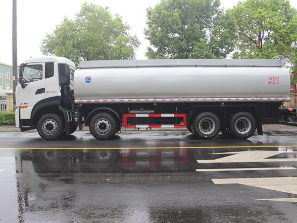 Dongfeng Tianlong Runzhi Star Brand 6x4 tank Truck