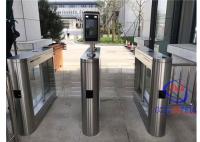 Lector de tarjetas de RFID para exteriores Barrera de oscilación Puerta de torneos Seguridad con contador
