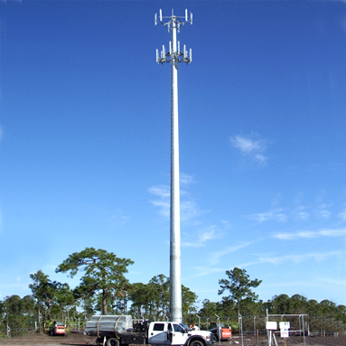 5G Microcell Telecom 20m Roof Mount Antenna Tower Climbable ISO9001