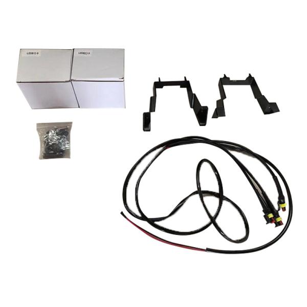 Черная передняя решетка для автомобиля Toyota Hilux Revo 2015-2018