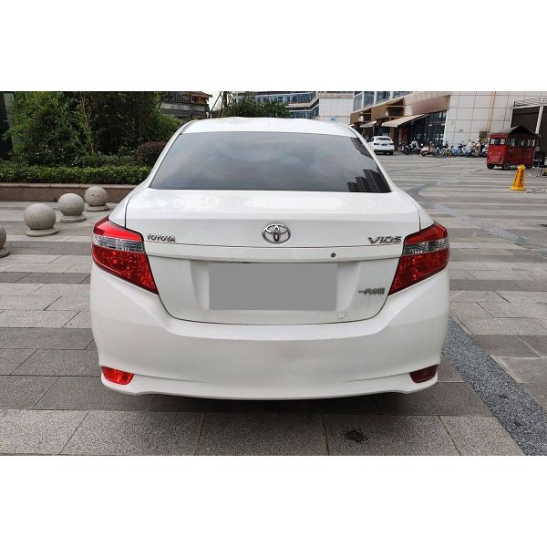 2022 Toyota Vios FS Hatchback 1.5L CVT Gasoline Petrol 180km/h High Speed Used Cars Left Cheap Automatic Small Cars for Sale