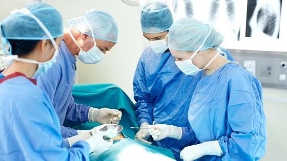 Produtos não tecidos da tela de SMS/tampão e standard internacional descartáveis da máscara