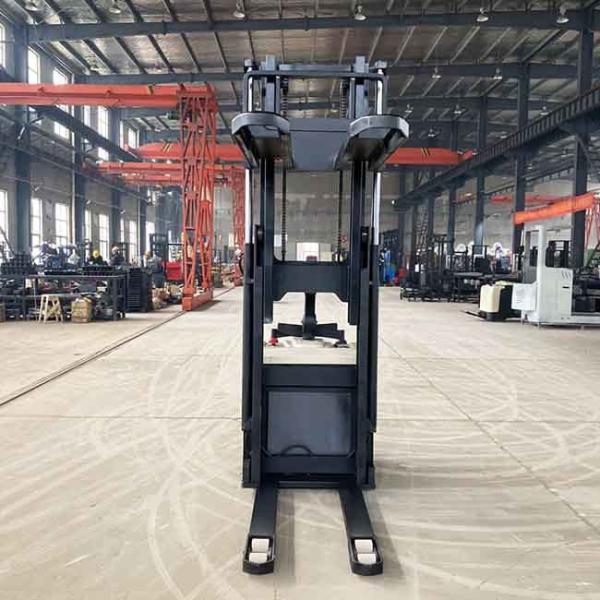 Duplex Mast Electric Stacker Lift 1.5Ton Powered Stacker SGS Approval