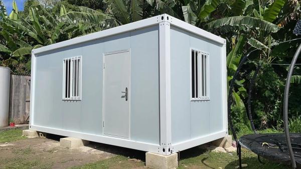 Casa de 2 quartos em contêiner à prova de fogo