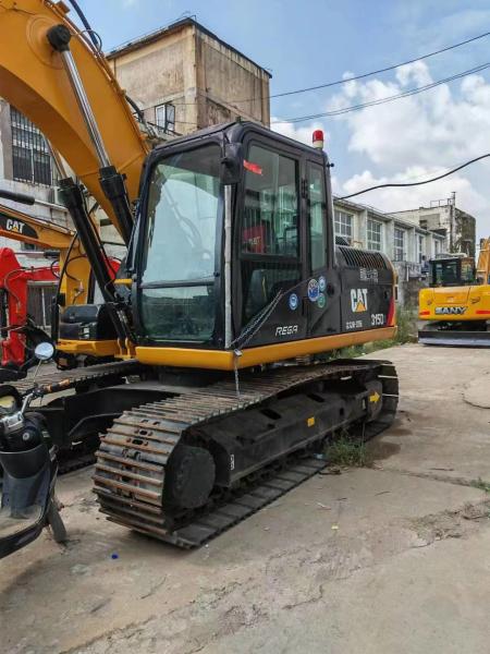 Excavatrice CAT 315D d'occasion avec un excellent rapport qualité-prix, moteur d'origine, préférée pour les travaux de construction.