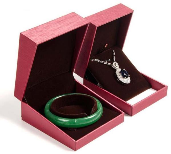 Creative Design Jewelry Plastic Box Mechanical Production For Pendant / Necklace
