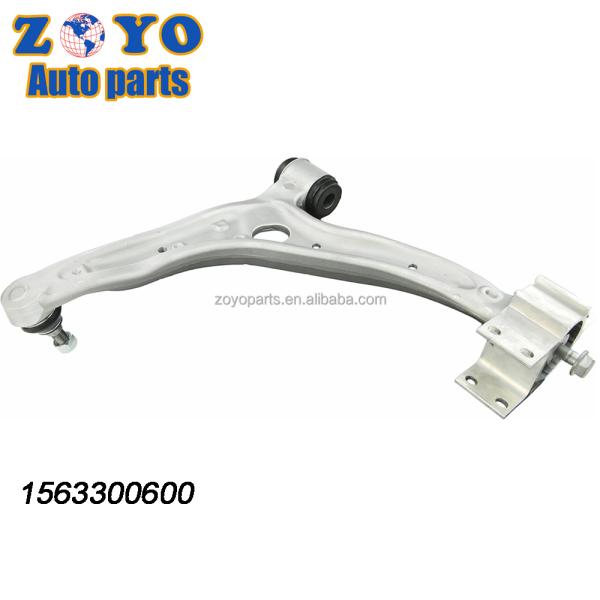 Las partes de la suspensión automática para Mercedes-Benz CLA250 2013-2018 Brazo de control delantero derecho