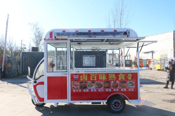 Electric Lightweight Wasp 3-wheeled Food Truck CE Certified and 3-wheeled Design