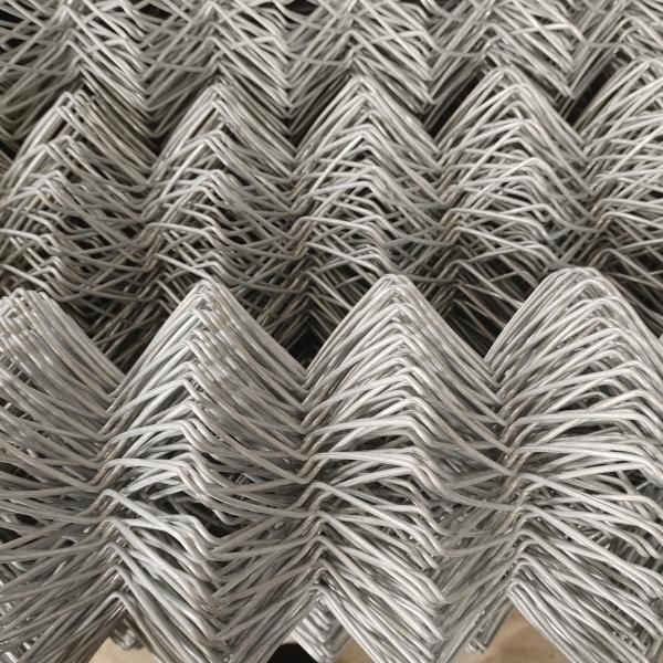 China Manufacture Quality Stainless Steel Chain Link Fence 3m Height Galvanized Chain Link Fencing Wire Fence Chain Link