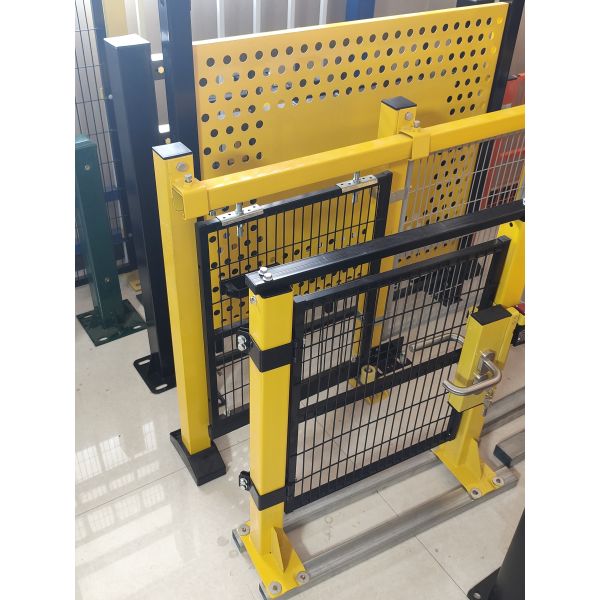 Industrial Automation Robot Safety Fence Machine Protactive Wire Mesh Machine Guard Fencing