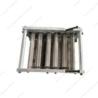 Molde de extrusión para perfiles de tiras de plástico de ruptura térmica