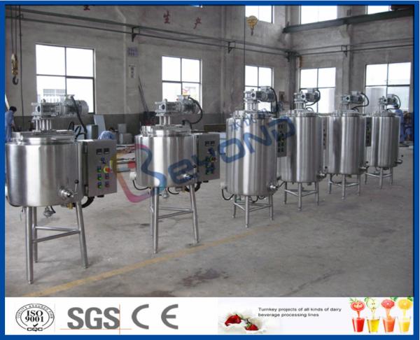 Os tanques de aço inoxidável do ISO 200L 300L para o chocolate que derrete com levantamento abraçam