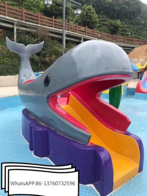 Anti corrediça de água UV da baleia da fibra de vidro do equipamento do parque da água das crianças