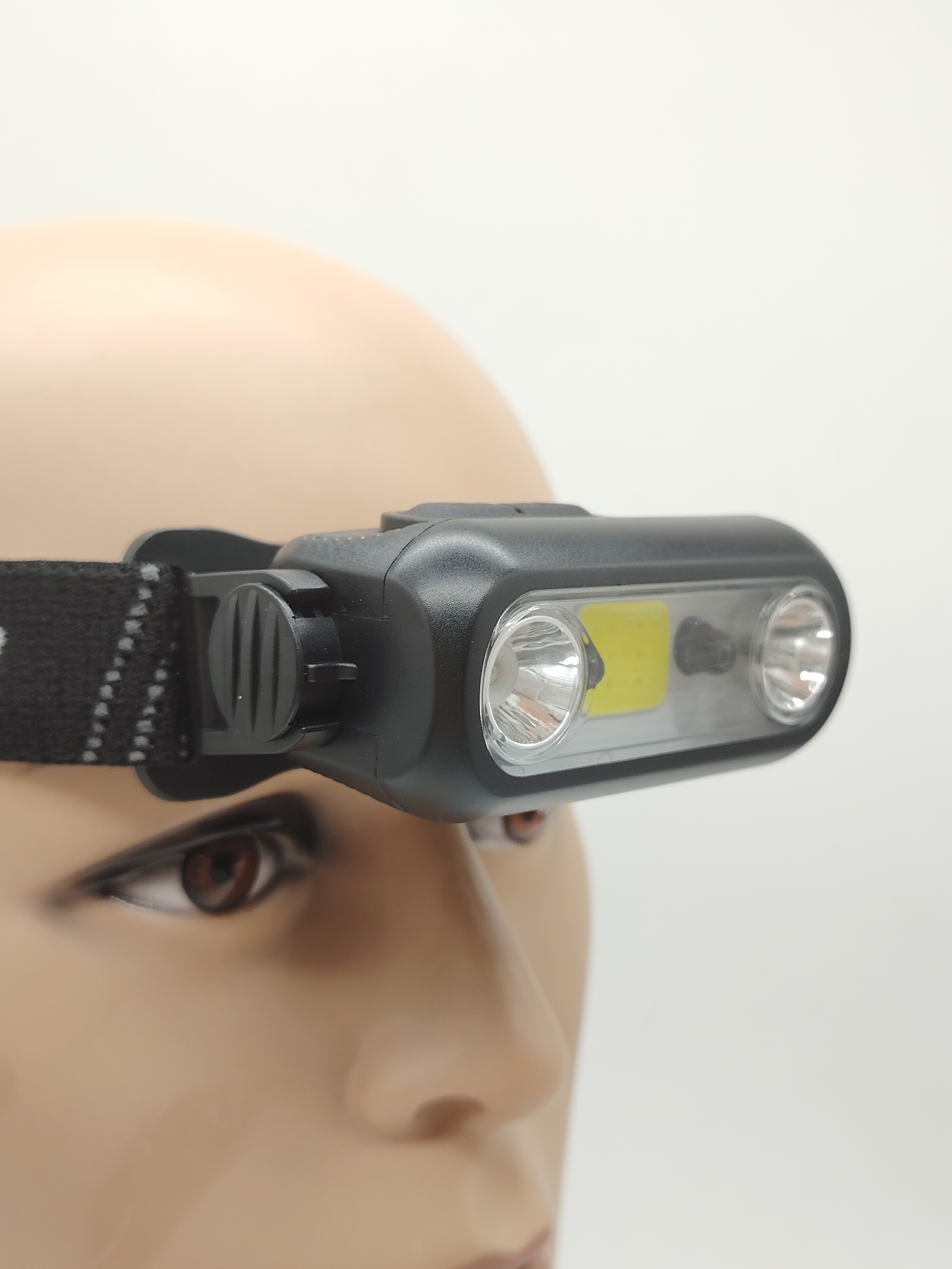 High-Brightness Durable Mining Headlamp, IPX4, 16H Battery for Night Work