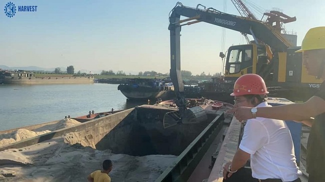 Док портовый разгрузчик ведро 2м3 42тонны Crawler экскаватор кран