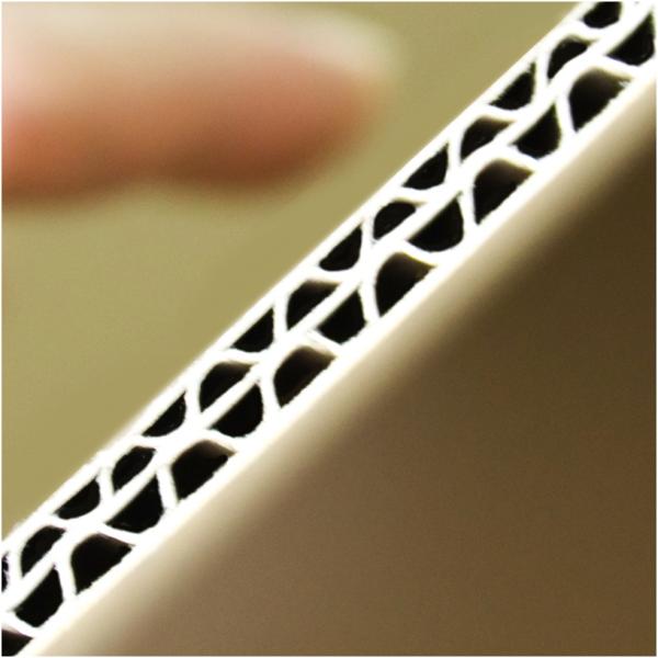 High Quality Heavy Duty Cardboard Triangle Kraft Packing Paper Box for Air Transport and Shipping