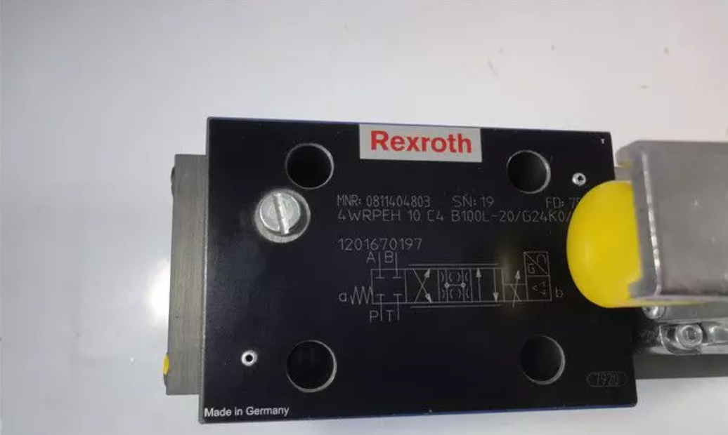 0811404094 4WRL10V85M-3X/G24Z4/M Proportional hydraulic directional valve from Rexroth Germany