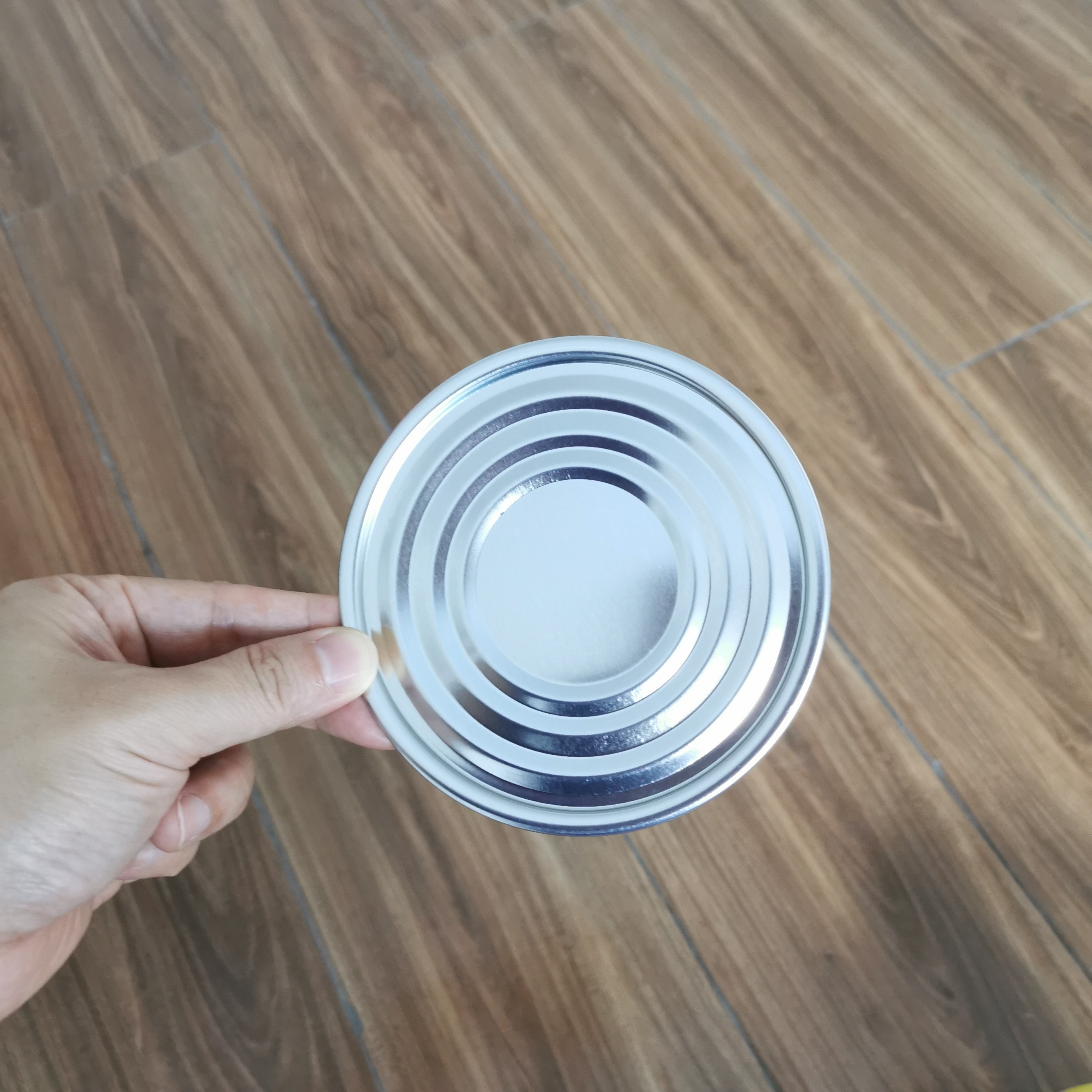 Лак Tinplate металла округлой формы 65mm может основать