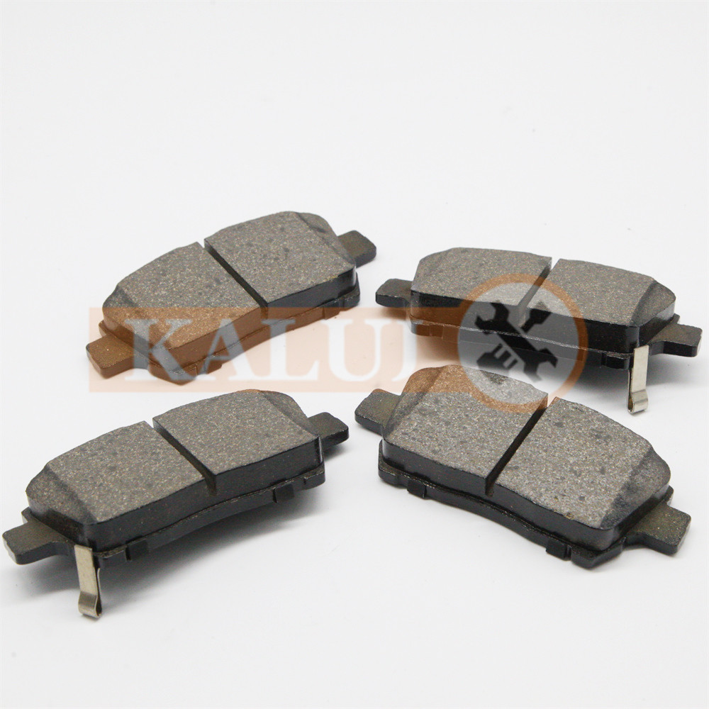 D822 Front Ceramic Brake Pads To-yota Corolla Yaris Prius Echo