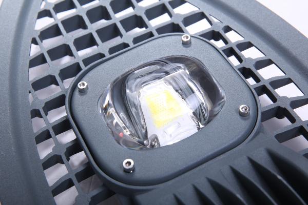 30W Super bright LED Street Light IP65 for 5M pole.
