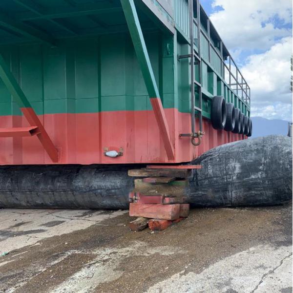 Черный 2,0 м воздушный мешок ролик надувный резиновый воздушный шар Судно запускающий воздушный шар