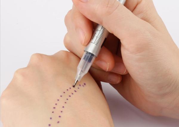 Pena de marcador Não-tóxica da pele da sobrancelha da arma do marcador da cirurgia da composição da tatuagem de Cosmetic Accessories do fabricante