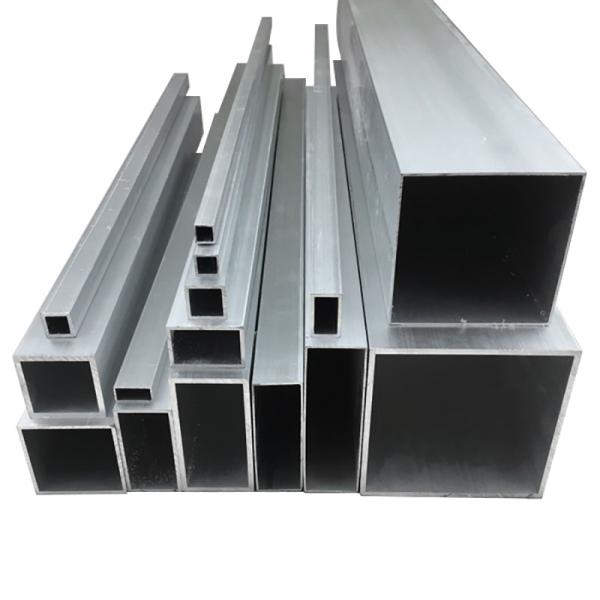 304 316L Stainless Steel Square Tube Baluster with Holes JIS Certificate TP304L Seamless