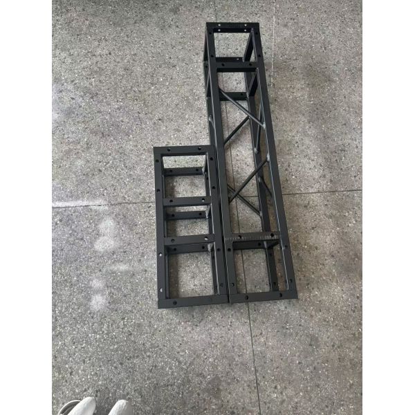 200x200mm Aluminum Bolt Square Truss with GB 6061-T6 Aluminum Alloy for Outdoor Lighting Stage