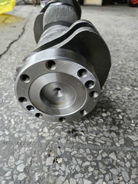 3907804 Construction Machinery Cummins Engine Crankshaft 6bt Material Forging Assembly Gear