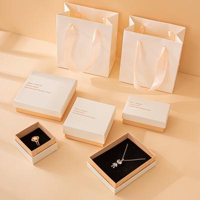 Valentine's Day Jewelry Packaging Boxes Fashionable Hot Stamped Logo Gift Necklaces Accessories