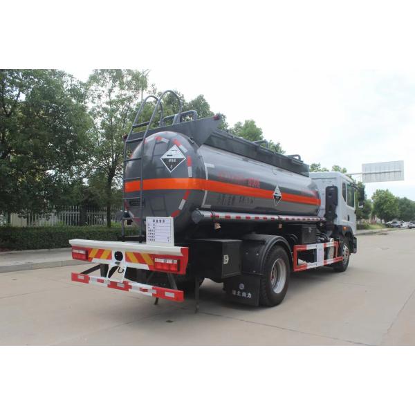 Camion lourd national chinois HOWO 4X4 à quatre roues motrices 290HP 10CBM Camion réservoir d'huile