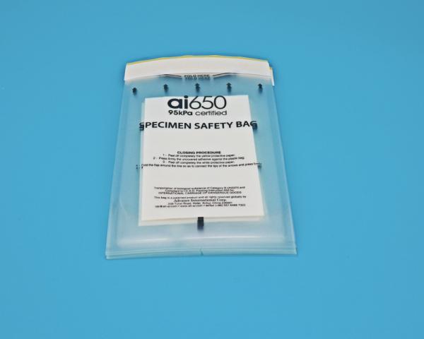 19*33 White PET / PE Absorbent Pouches For Environmentally Friendly Packaging
