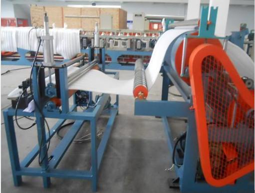 Electric / Pneumatic Control Epe Foam Sheet Cutting Machine Automatic High Efficiency