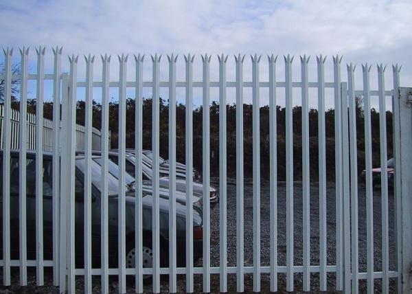 Wearproof 1.8 M Palisade Fencing , 17 Pales Galvanized Security Fencing