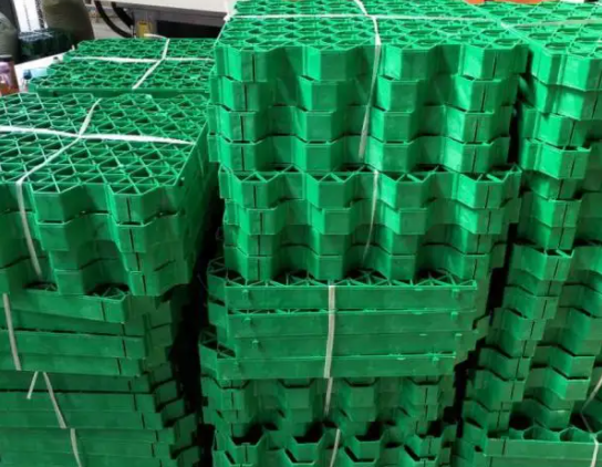Защитите траву и создайте зеленый рай с помощью HDPE Honeycomb Plastic Grass Paver Grid