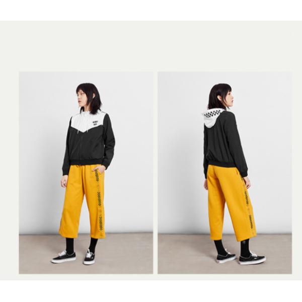 Молния цвета контраста вверх по куртке полиэстера женщин облегченной