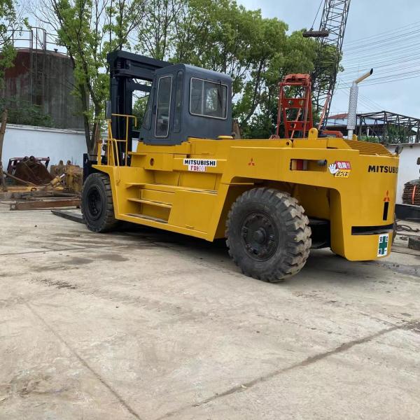 Diesel Engine Heavy Duty Forklift FD300 30 Ton Japan Original Machine Hydraulic Container Pallet Lifting Truck