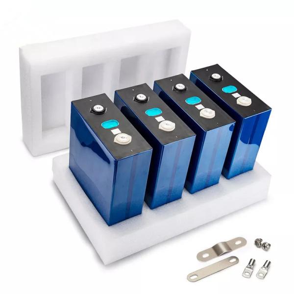 Grade A 3.7V Prismatic Lithium NMC Battery Cylindrical Lithium Ion Battery